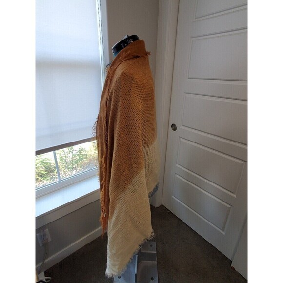 PINS AND NEEDLES ANTHROPOLOGIE TAN OMBRE OVERSIZE SCARF SHAWL WRAP WOMEN OS - Picture 6 of 12